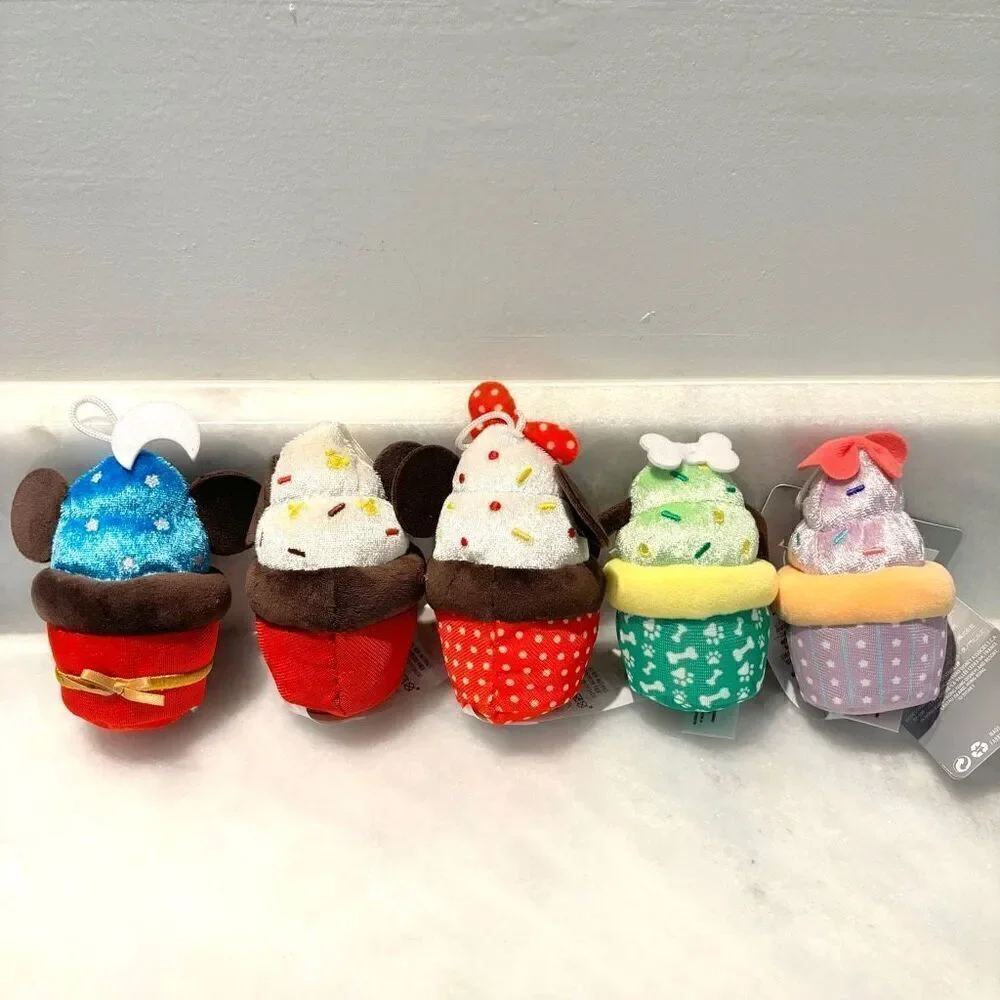 NWT Set of 5 Disney Mickey & Minnie Mouse Cupcake Ornament Plush Multicolor OS